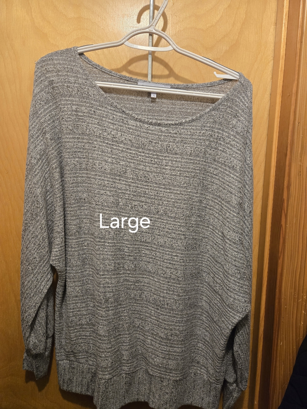 Women's Gray Knit Scoop-Neck Sweater - Large